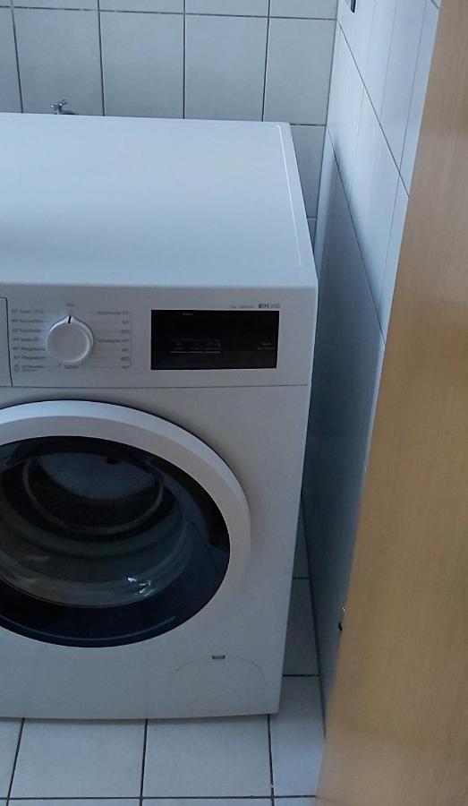 Ferienwohnung mit Parkplatz Erfurt Exterior foto