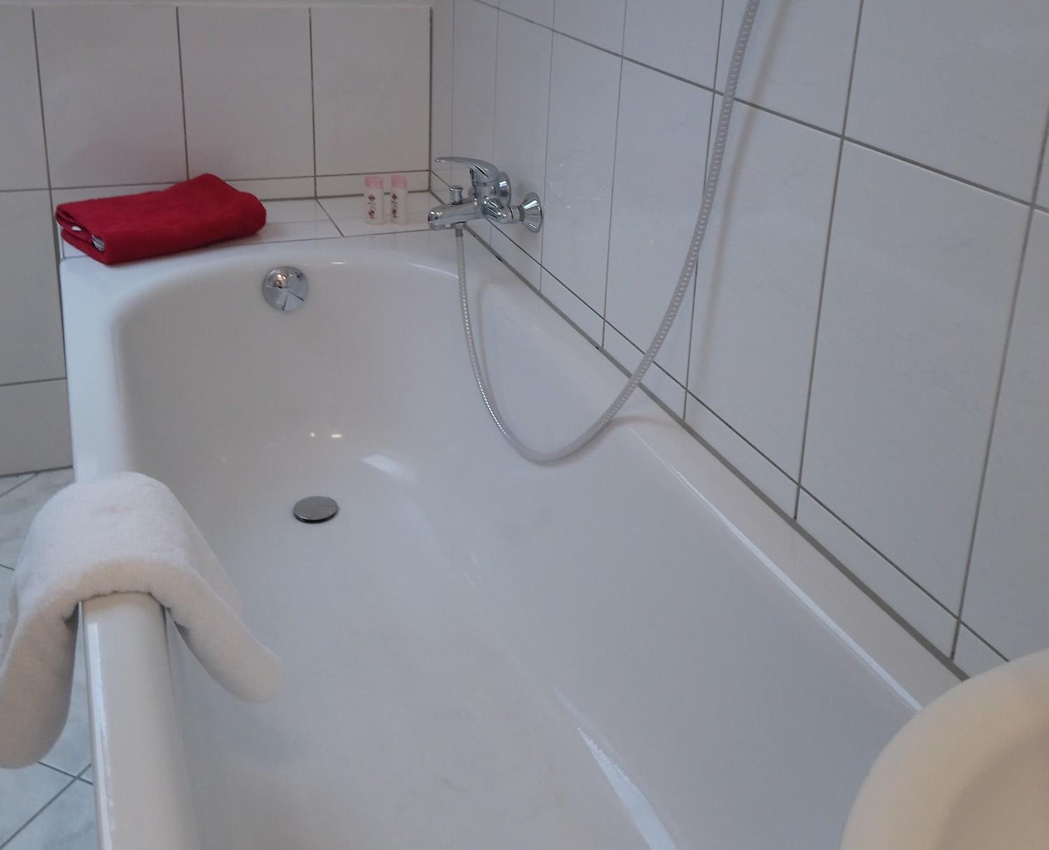 Ferienwohnung mit Parkplatz Erfurt Exterior foto