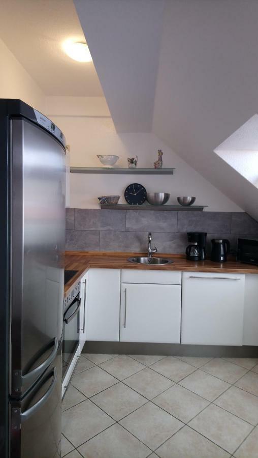Ferienwohnung mit Parkplatz Erfurt Exterior foto